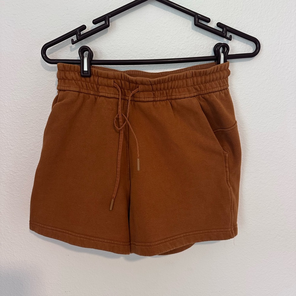 Lululemon Athletica Brown Athletic Shorts Elastic Waistband